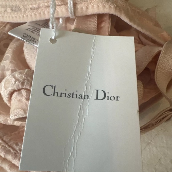 Christian Dior Underwire Bra. Serie 231 Coloris Poudre. French Size 90 B - Picture 8 of 10